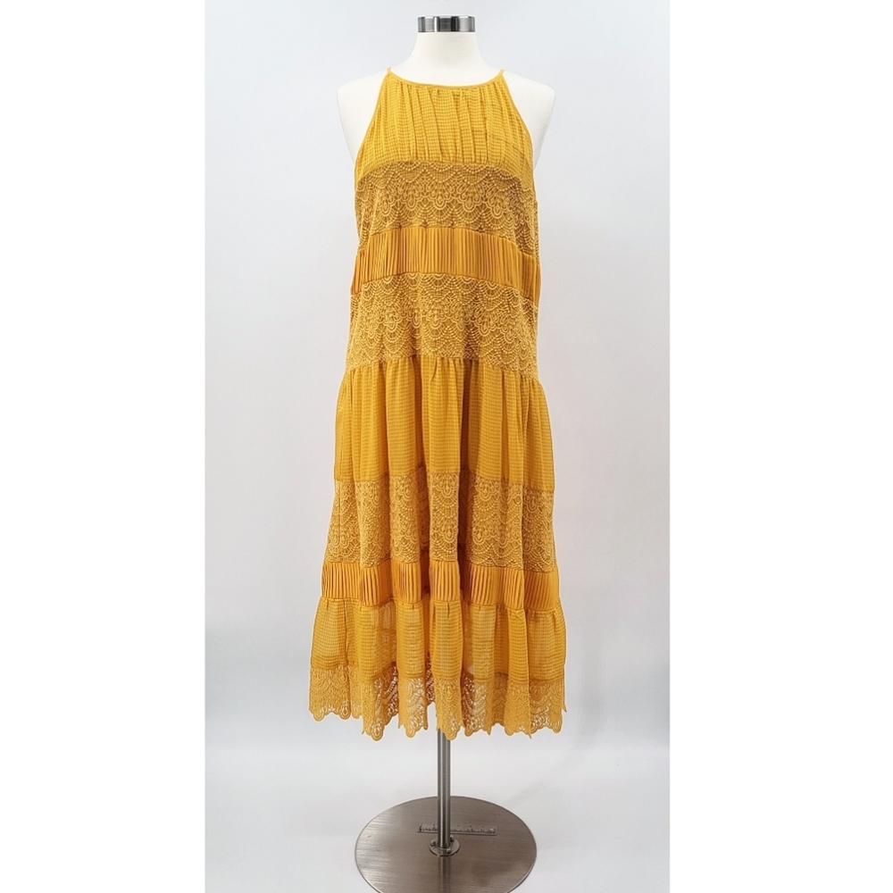 HD in Paris Golden Villanelle Lace and Pleated Tiered Dress